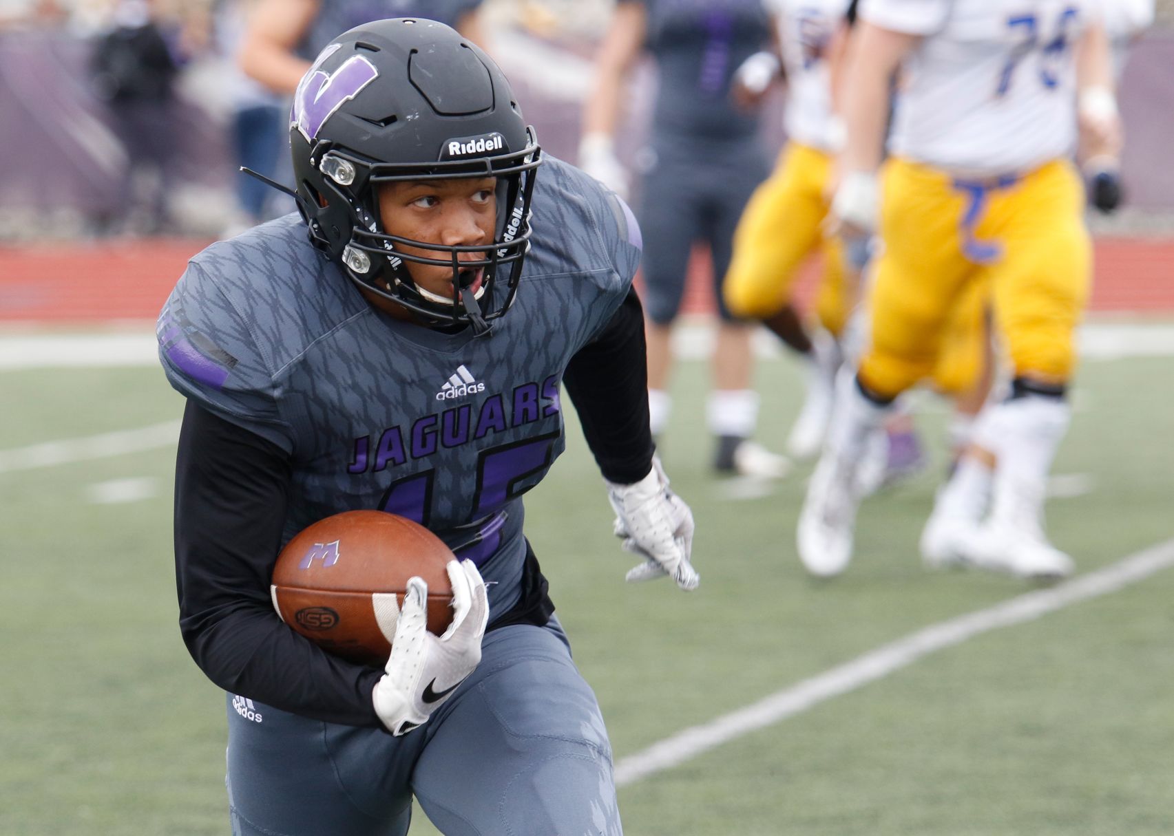Francis Howell at Fort Zumwalt West Football